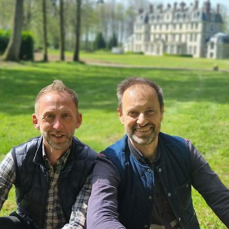 Les Ecuries Du Chateau De Brumare Brestot Eksteriør billede